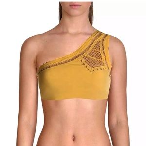 Red Carter Womens One Shoulder Scalloped Swim Top